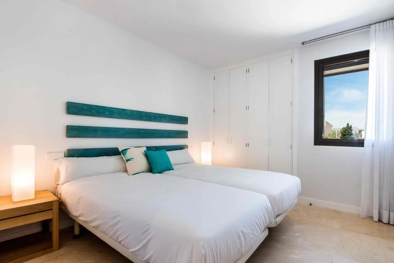 Alcudia Beach First Floor Front Line Apartman